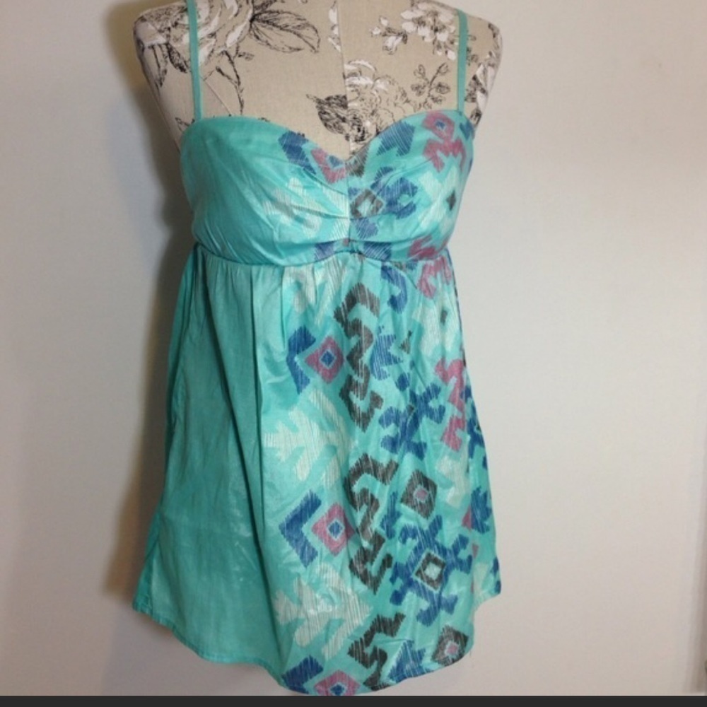 𝅺charlotte Russe Teal Aztec Top M